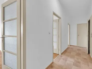 Pronájem bytu 2+1, Hradec Králové, Smetanovo nábřeží, 82 m2