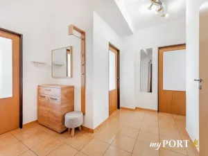 Pronájem bytu 3+1, Plzeň, Koterovská, 75 m2