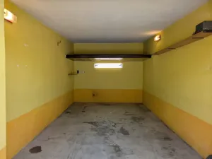 Pronájem garáže, Opava, Za Humny, 19 m2