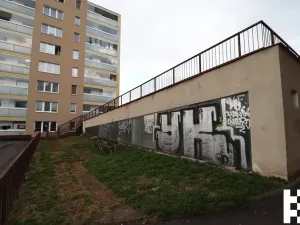 Prodej garážového stání, Praha - Modřany, K otočce, 801 m2