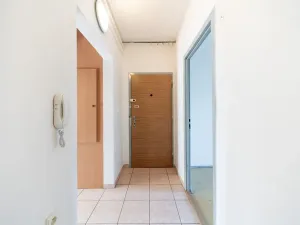 Prodej bytu 3+1, Praha - Chodov, Brodského, 72 m2
