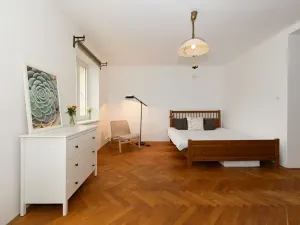 Prodej bytu 2+1, Praha - Břevnov, Bělohorská, 70 m2