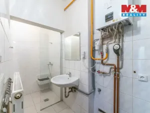 Pronájem obchodního prostoru, Praha - Horní Počernice, Náchodská, 121 m2