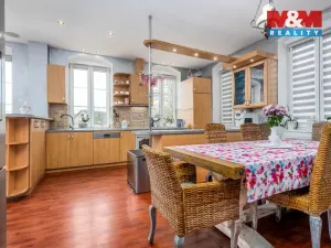 Prodej činžovního domu, Mařenice, 1190 m2