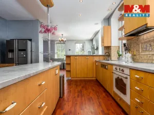 Prodej činžovního domu, Mařenice, 1190 m2