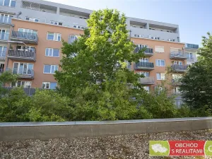Pronájem bytu 2+kk, Praha, Janýrova, 58 m2