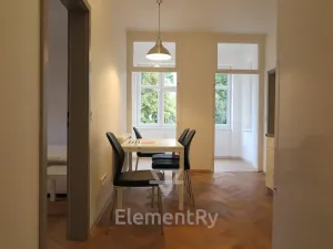 Pronájem bytu 2+1, Hradec Králové, V Lipkách, 62 m2