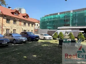 Prodej pozemku pro bydlení, Praha - Záběhlice, K prádelně, 2166 m2