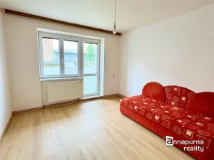 Pronájem bytu 2+1, Oslavany, Letkovská, 62 m2