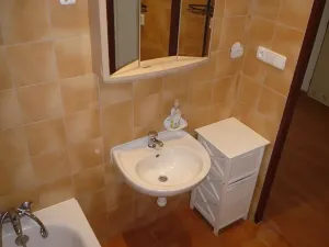 Pronájem bytu 1+1, Praha - Modřany, Krouzova, 44 m2