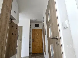 Pronájem bytu 2+1, Písek, Na Stínadlech, 58 m2