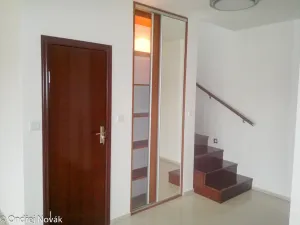 Pronájem rodinného domu, Černošice, V Olšinách, 120 m2