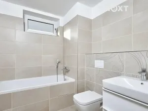 Pronájem bytu 2+kk, České Budějovice, Nádražní, 37 m2
