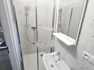 Pronájem bytu 1+1, Praha - Vinohrady, Mánesova, 28 m2