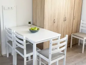 Pronájem bytu 1+kk, Sulice, Dubová, 34 m2
