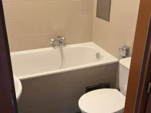 Pronájem bytu 1+kk, Praha - Nové Město, Navrátilova, 22 m2