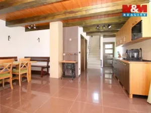 Pronájem rodinného domu, Náchod - Jizbice, 149 m2