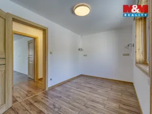 Prodej rodinného domu, Děpoltovice - Nivy, 250 m2
