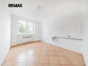 Prodej bytu 3+1, Zlonice, Pippichova, 87 m2
