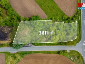 Prodej komerčního pozemku, Poděbrady - Kluk, 2811 m2