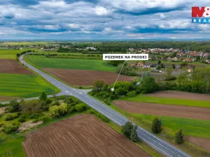 Prodej komerčního pozemku, Poděbrady - Kluk, 2811 m2