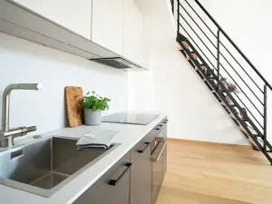Pronájem bytu 1+kk, Praha - Žižkov, Jeronýmova, 30 m2