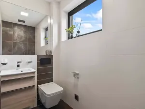Prodej rodinného domu, Kostelní Lhota, 213 m2