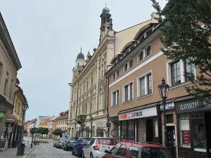 Prodej obchodního prostoru, Kolín, Kouřimská, 1055 m2