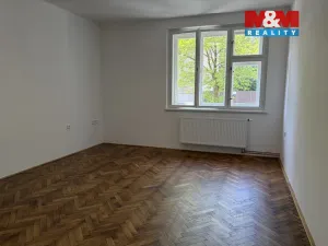 Pronájem bytu 2+1, Pardubice - Bílé Předměstí, Na Bukovině, 69 m2