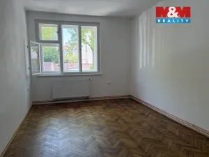 Pronájem bytu 2+1, Pardubice - Bílé Předměstí, Na Bukovině, 69 m2