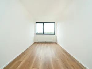 Pronájem bytu 4+kk, Praha - Vysočany, Svatošových, 99 m2