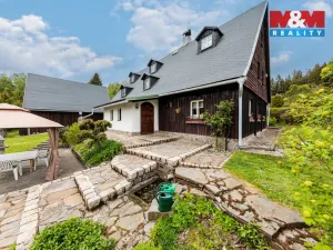 Prodej rodinného domu, Kraslice - Tisová, 250 m2