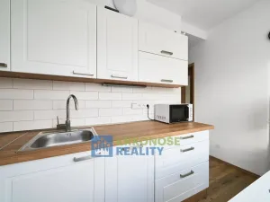 Prodej bytu 1+kk, Trutnov - Horní Staré Město, Za Komínem, 32 m2