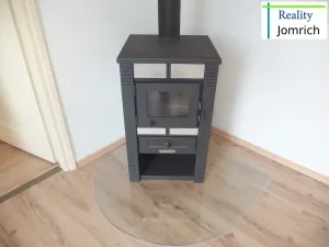 Pronájem bytu 2+1, Liberec, Na Srázu, 52 m2