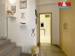 Pronájem bytu 3+kk, Praha - Střešovice, U střešovických hřišť, 95 m2