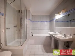 Prodej bytu 4+1, Praha, Hudečkova, 120 m2