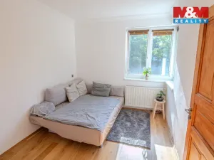 Pronájem bytu 2+kk, Praha, Názovská, 50 m2