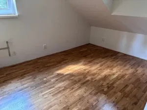 Pronájem rodinného domu, Jesenice, 120 m2