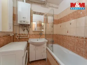Prodej bytu 3+1, Horní Slavkov, Dlouhá, 63 m2