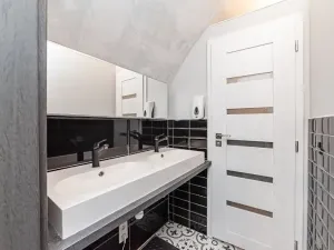 Pronájem obchodního prostoru, Jihlava, Čajkovského, 90 m2