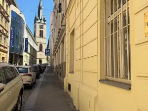 Pronájem bytu 2+1, Praha - Nové Město, Malá Štěpánská, 80 m2