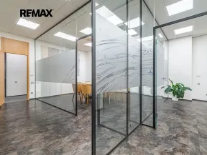 Pronájem kanceláře, Plzeň, Otýlie Beníškové, 63 m2