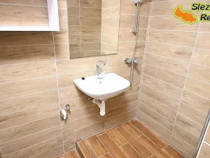 Pronájem bytu 3+1, Opava, Krnovská, 78 m2