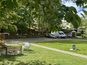 Pronájem bytu 2+kk, Liberec - Liberec I-Staré Město, Zborovská, 43 m2