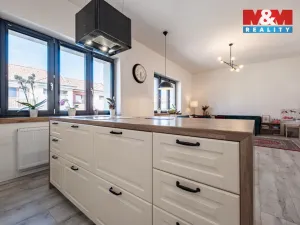 Prodej rodinného domu, Louny, Prokopova, 240 m2