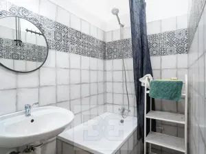 Pronájem bytu 1+kk, Praha - Vinohrady, Na Folimance, 28 m2
