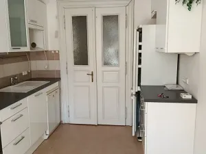 Pronájem bytu 3+1, Praha - Vinohrady, Budečská, 75 m2