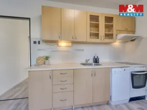 Prodej bytu 2+1, Vejprnice, Plzeňská, 56 m2