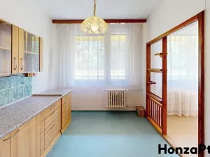 Prodej bytu 3+1, Praha - Prosek, Veltruská, 60 m2