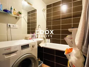 Prodej bytu 2+kk, Praha - Hloubětín, Slévačská, 53 m2